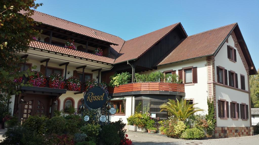 Gasthaus zum Rössel Lichtenau Scherzheim Exterior foto